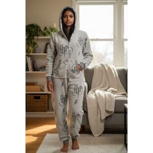 Harry Potter Wizarding World sleepwear Pajamas Womens XL Gray Hooded Full‎ Zip